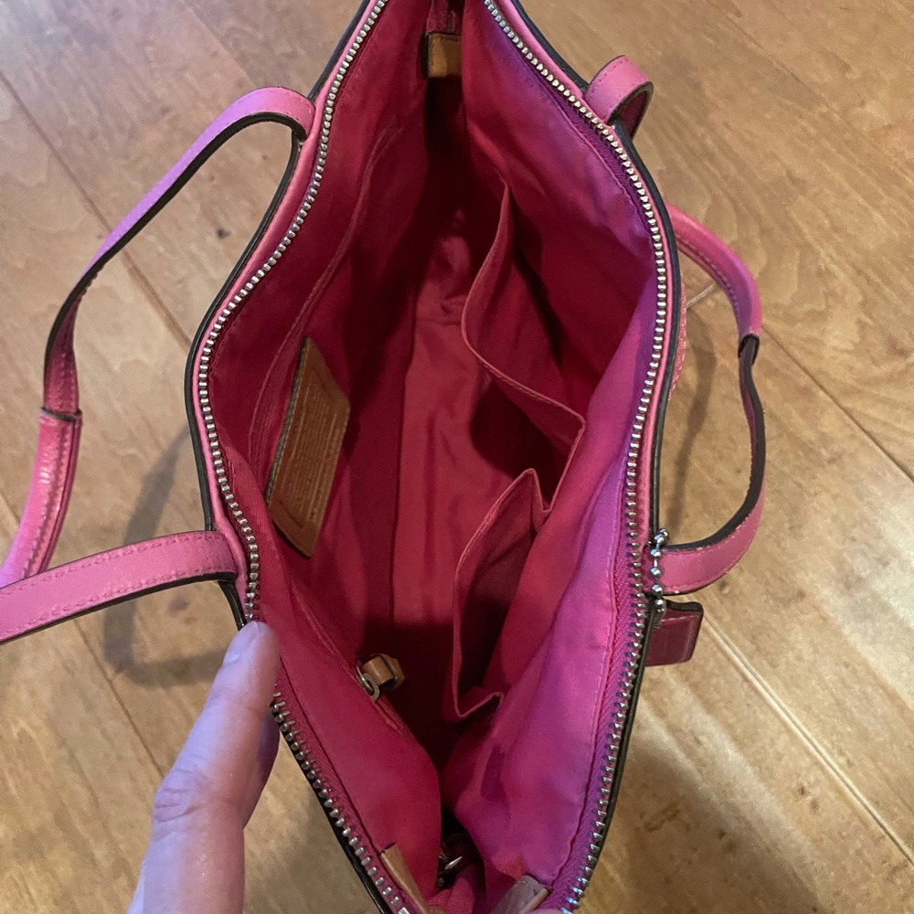 Coach Signature Stripe Tote - Picture 4 of 11